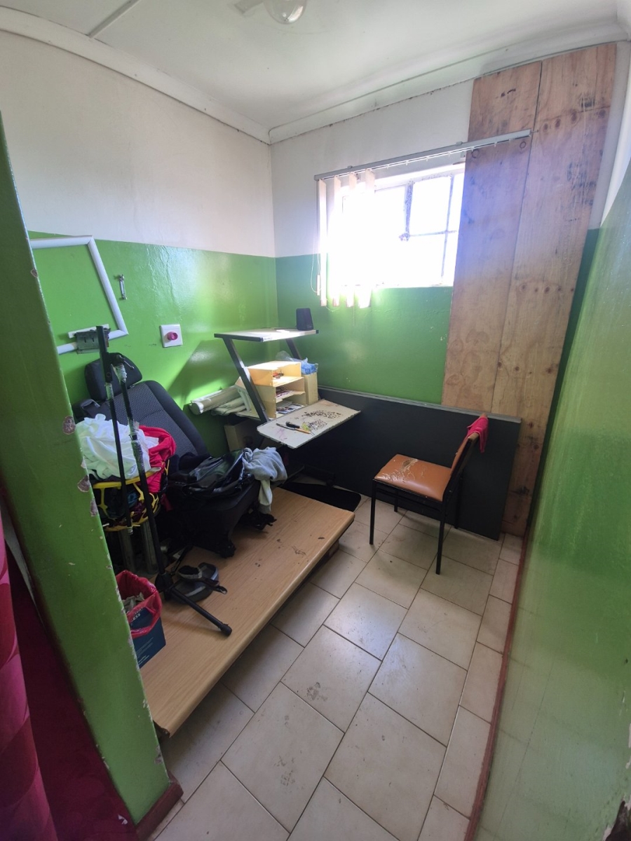 3 Bedroom Property for Sale in Kwa Nobuhle Eastern Cape